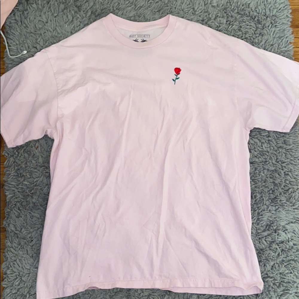 pink men's XL t-shirt